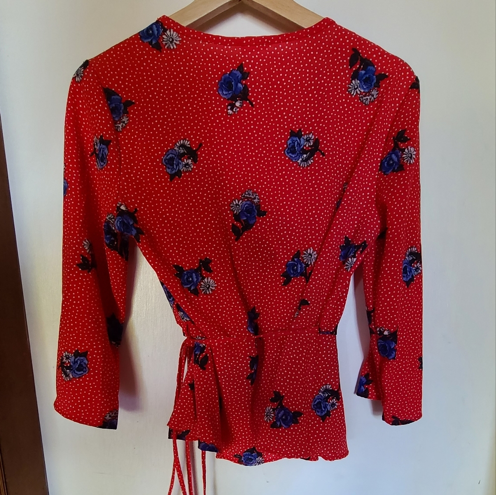 Blouse - Picture 2 of 2